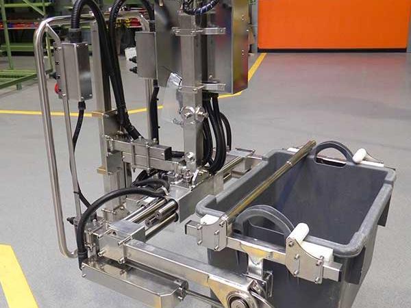 Tillen en heffen met industriële tilhulpen van Dalmec